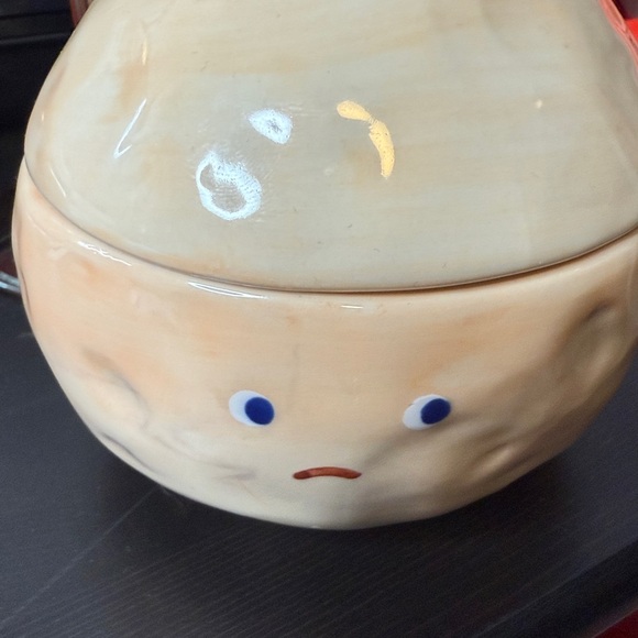 Sad Peach Sugar Dish
NWT
UO
COLOR- Peach - Picture 6 of 7